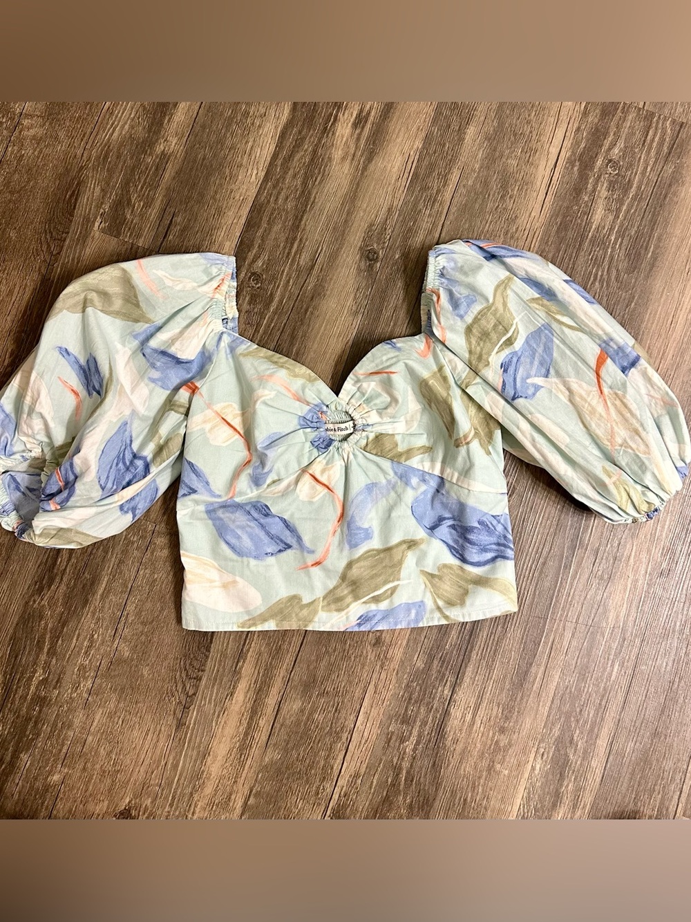 Abercrombie & Fitch Pastel Blue Abstract Puff-Sleeve Twist-Front Crop Top